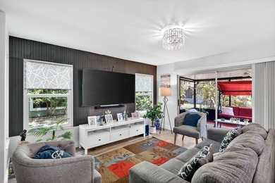 Amazing opportunity to own this spacious and beautifully updated - photo 13