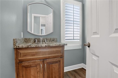 Welcome to this beautifully updated 5-bedroom, 4.5-bath home in - photo 17