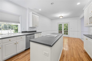 Beautiful 4-bedroom brick home on a large, private lot in the - photo 9