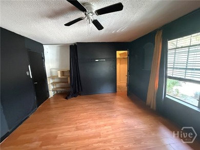 Great opportunity to make this 2-bedroom, 1.5-bath end-unit - photo 20