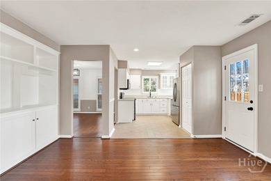 It's all about Location and Convenience with this +1900 Square - photo 26