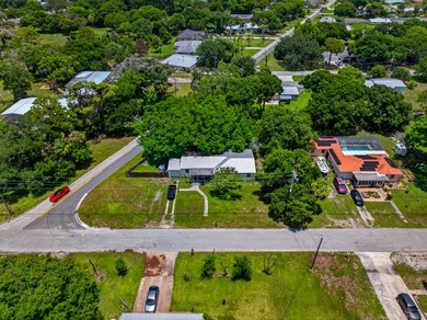 Investor opportunity in Fort Pierce! This 3-bedroom, 2-bath CBS - photo 27