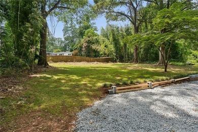 Welcome to 401 Ashburton! New quality renovation on expansive - photo 3