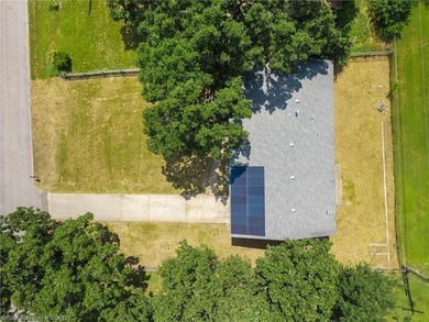 Nice home located on the beautiful, members-only Sebastian Lake - photo 33