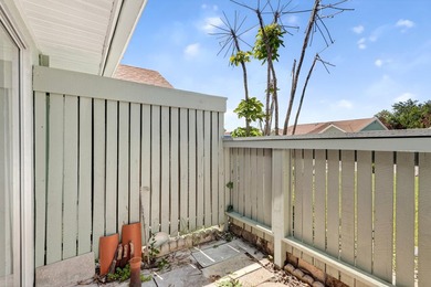 Amazing opportunity to own this spacious and beautifully updated - photo 33