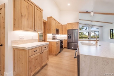 Beautiful New Construction Home in Moonridge Every detail of - photo 3