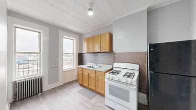I'm excited to offer a semi-detached brick six-family with FOUR - photo 8