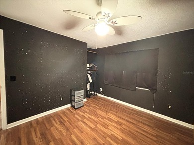 Short Sale. Short Sale. Approved Short Sale. This spacious home - photo 14