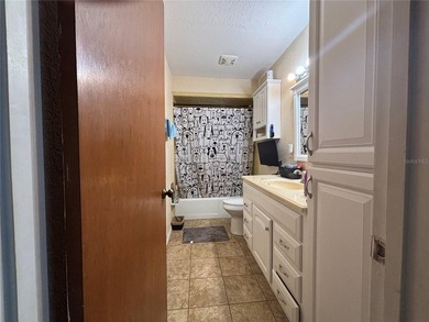 Short Sale. Short Sale. Approved Short Sale. This spacious home - photo 20