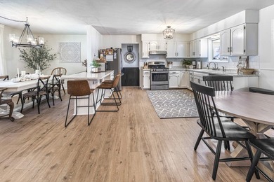 Motivated Sellers Welcome to canal-front living with direct - photo 21