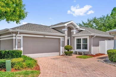 Wake up to peaceful water views in this beautifully maintained - photo 2