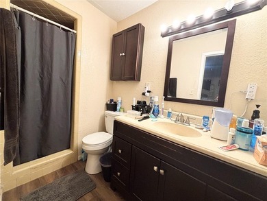 Short Sale. Short Sale. Approved Short Sale. This spacious home - photo 23