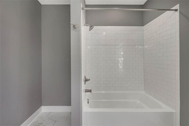BIG LOT, beautifully designed 3BR/2BA home in the sought-after - photo 24
