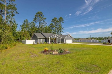 BIG LOT, beautifully designed 3BR/2BA home in the sought-after - photo 25