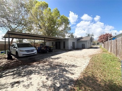 Short Sale. Short Sale. Approved Short Sale. This spacious home - photo 25