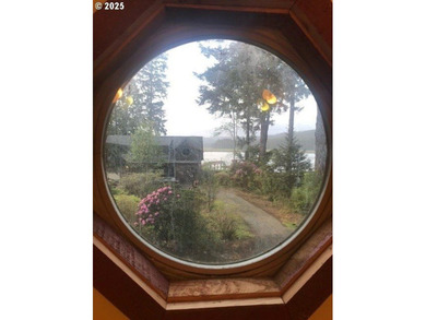 Welcome to your coastal paradise where rustic charm meets serene - photo 42