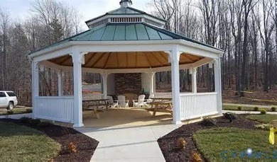 Welcome to Mill Run at Lake Anna. You will be impressed with the - photo 5