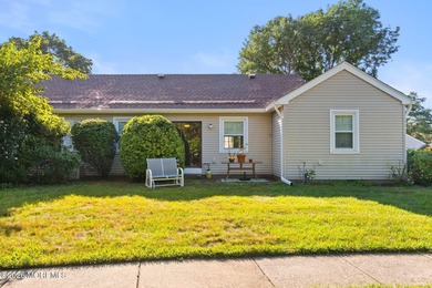 This Sorrento end unit, situated in The Villages, a quiet, and - photo 5