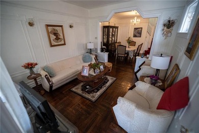 494 E 53 St, East Flatbush, Brooklyn Welcome to this beautifully - photo 8