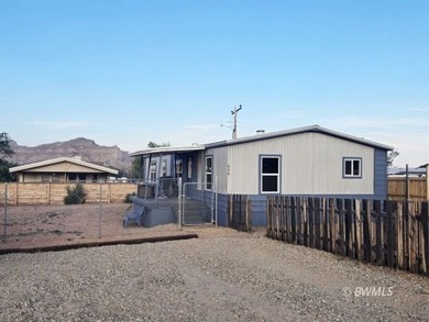 Lake Powell Home For Sale in Big Water Utah