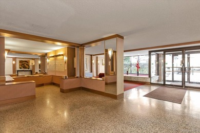 Prime ground-floor medical (Podiatry) office located within a - photo 11