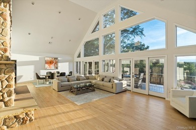 Enjoy Sunsets Galore from This Private Retreat with an Expansive - photo 12