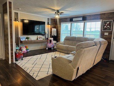 If you've been looking for space, privacy, and a place that - photo 12