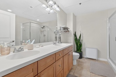 Wonderful Downtown Living! This sleek downtown condo is ideal