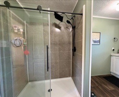 If you've been looking for space, privacy, and a place that - photo 15