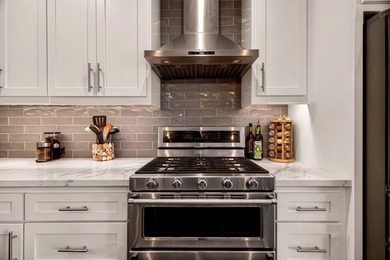 Escape to the mountains in this thoughtfully designed custom - photo 15