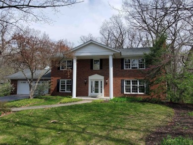 (private lake, pond, creek) Home For Sale in Rockford Illinois