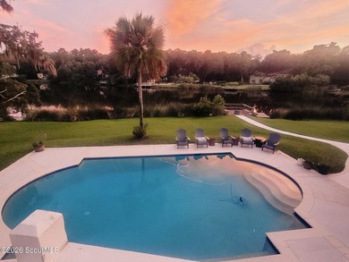 Some homes are simply beautiful. Others become part of your - photo 8