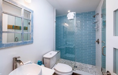 Welcome to your dream waterfront retreat in the heart of the - photo 40