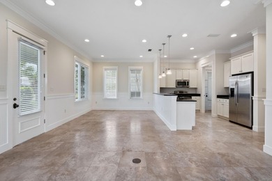 This 3 bed / 2 bath Florida Cottage style home in the lush and - photo 10