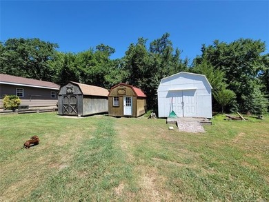 LONGTOWN WATERFRONT HOME RIGHT OFF HIGHWAY 9E! If you are - photo 6