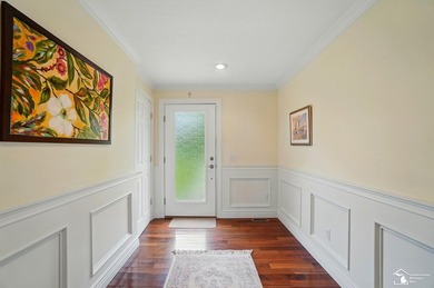 Wake up to see the sunrise over Lake Erie! Unique lakefront home - photo 7