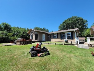 LONGTOWN WATERFRONT HOME RIGHT OFF HIGHWAY 9E! If you are - photo 7