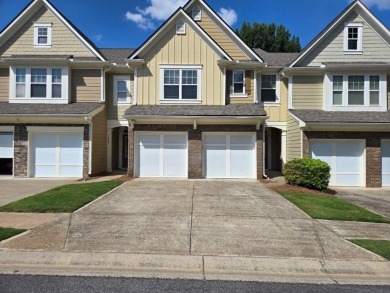 Lake Townhome/Townhouse For Sale in Kennesaw, Georgia