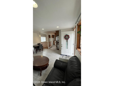Single family in South Beach, well maintained. Easy access to - photo 2