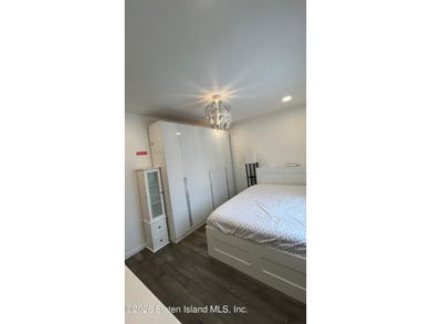 Single family in South Beach, well maintained. Easy access to - photo 6
