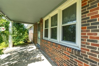 (private lake, pond, creek) Home Sale Pending in Edgar Springs Missouri