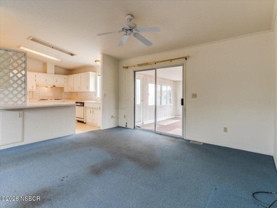 Located in one of Santa Maria's established 55+ communities - photo 5