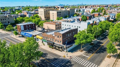 Welcome to this incredible mixed-use opportunity in the heart of - photo 5