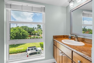 PRIVACY GALORE! For buyers who crave true seclusion and one - photo 16