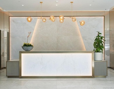 The best priced 2-bedroom, 2-bathroom in Skyline Tower - Queens' - photo 20