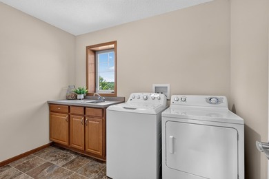 Exceptional pride of ownership is evident throughout this - photo 31