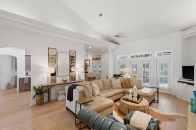 This impeccably designed 2227 sq. ft. single-story home offers 3 - photo 9