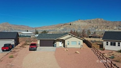 Lake Powell Home For Sale in Big Water Utah