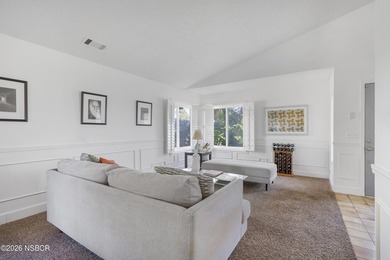 Blending contemporary style with a spacious and functional 2,026 - photo 4