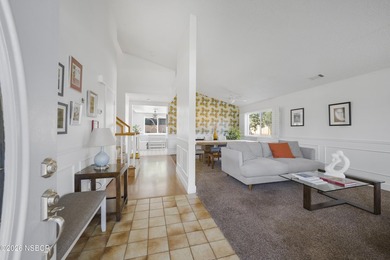 Blending contemporary style with a spacious and functional 2,026 - photo 7